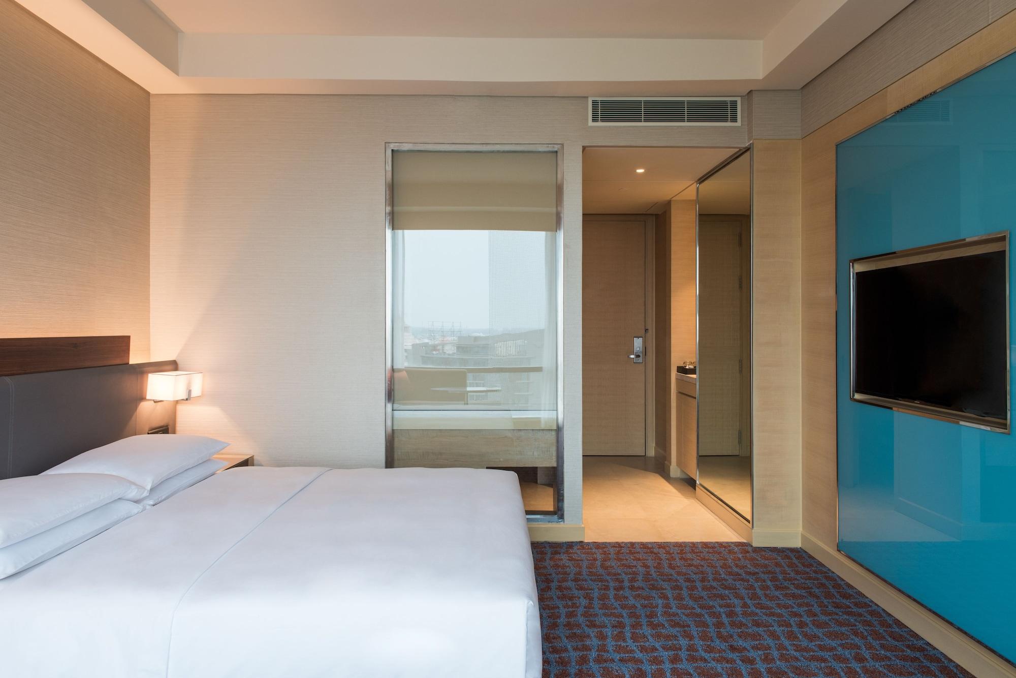 Hyatt Regency Gomti Nagar Hotel 5*