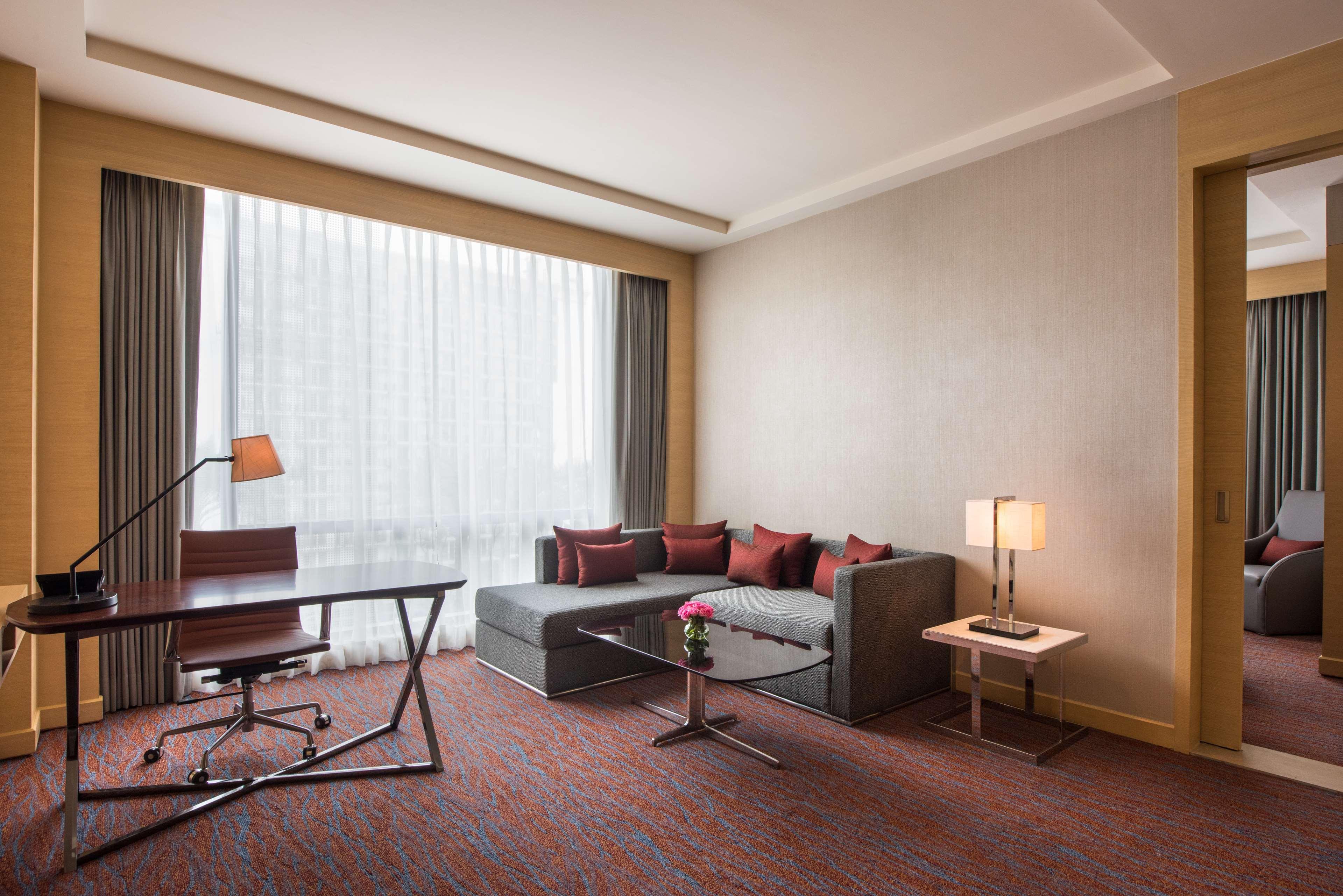 Hyatt Regency Gomti Nagar Hotel 5*