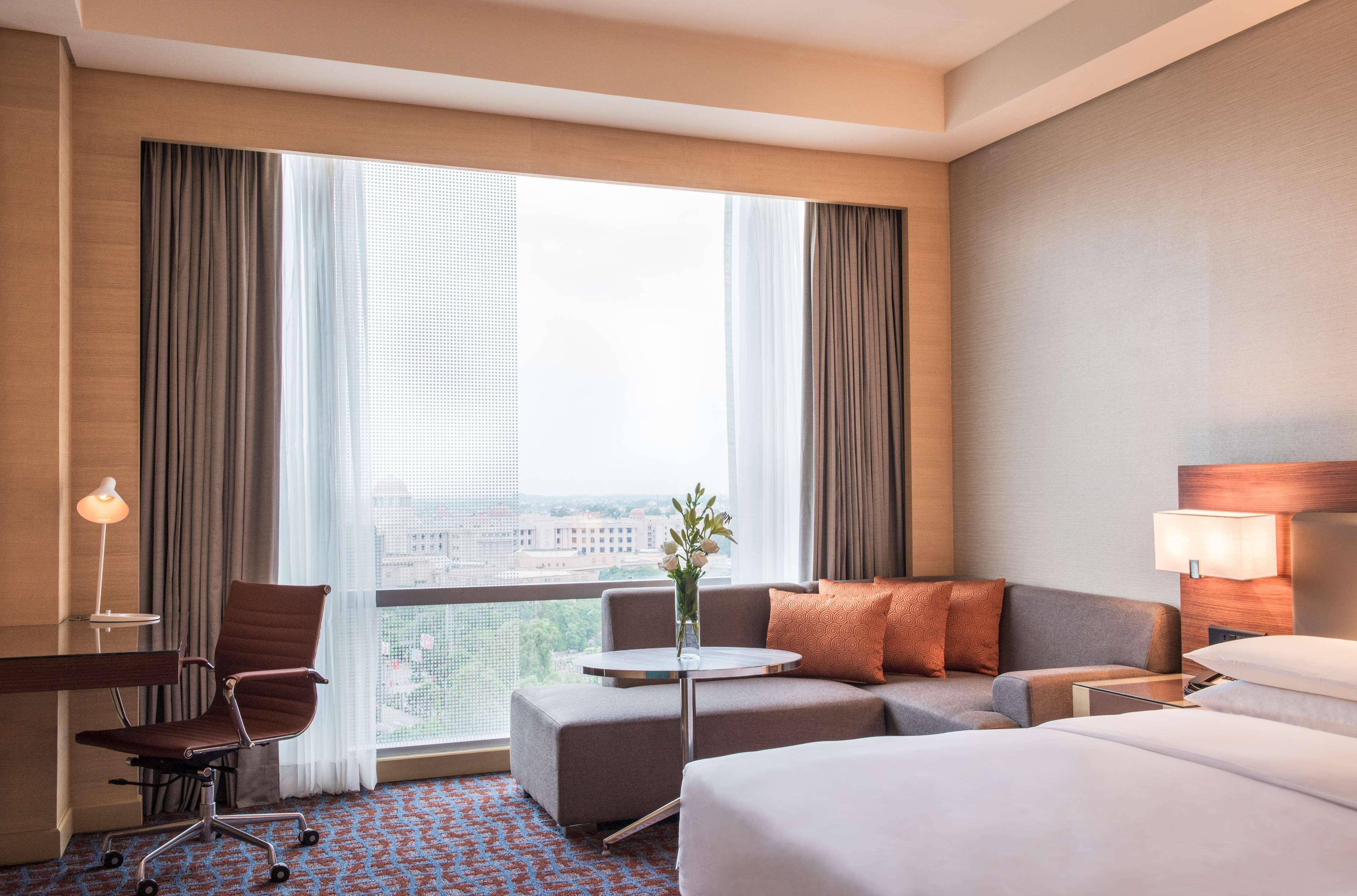 Hotel Hyatt Regency Gomti Nagar Lucknow