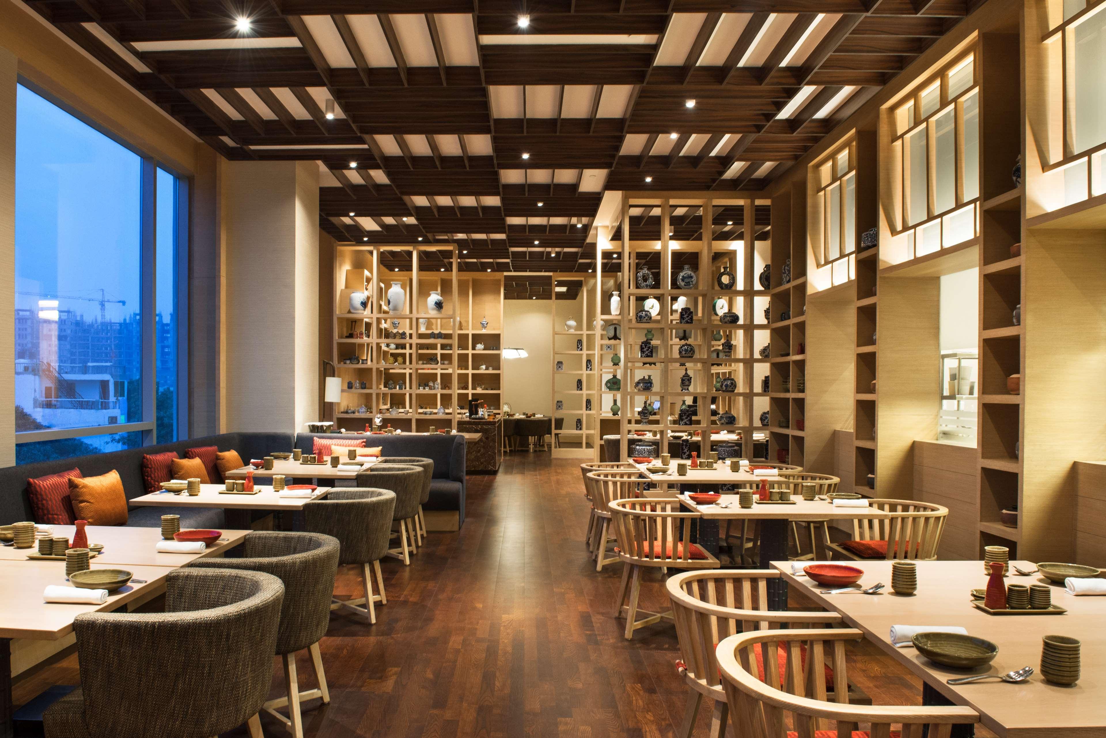 Hyatt Regency Gomti Nagar Hotel 5*