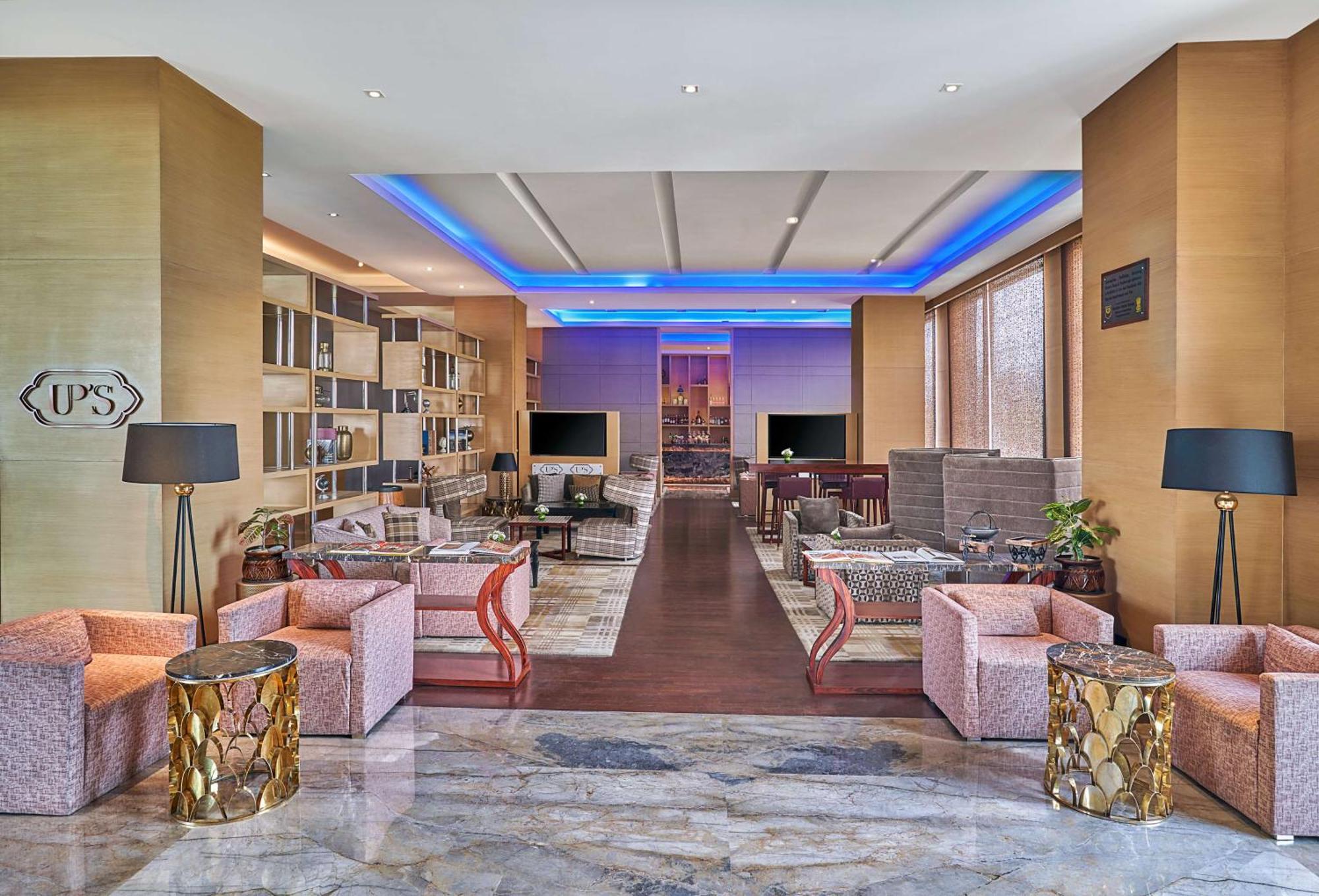 Hyatt Regency Gomti Nagar 5*